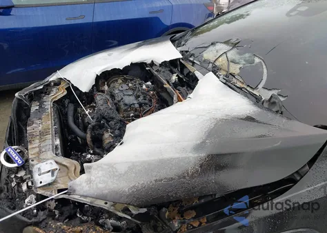 2017 Volvo V60 Cross Country T5 z USA, uszkodzony, nr VIN YV440MWK4H1037458